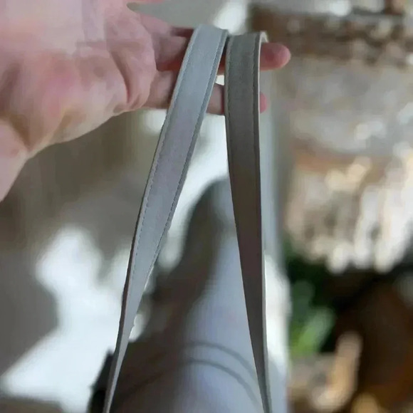 Beautiful Coach Hamptons White Leather Purse - Excellent Condition - Picture 6 of 15